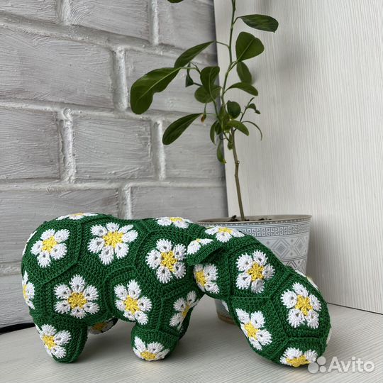 Игрушка вязаный бегемот ручная работа