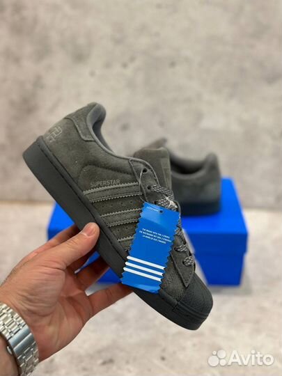 Кроссовки adidas superstar