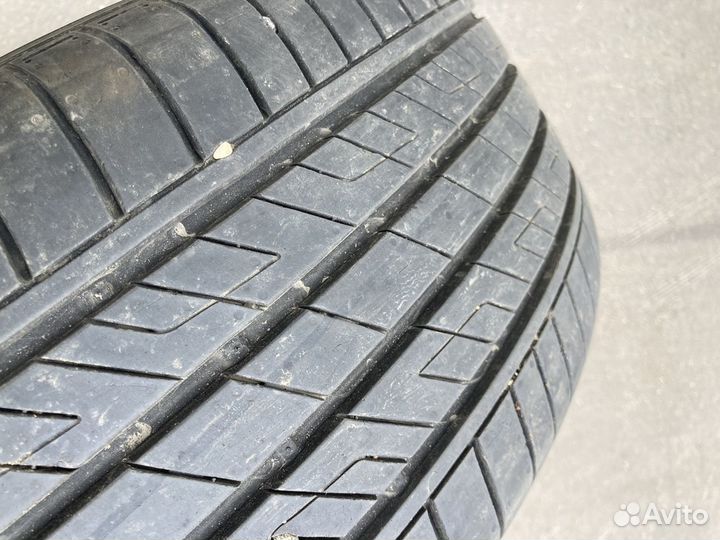 Kumho Solus HS63 225/55 R18 98V