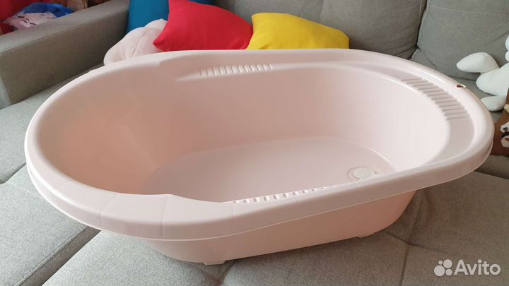 Ванна детская 42 л. розовая