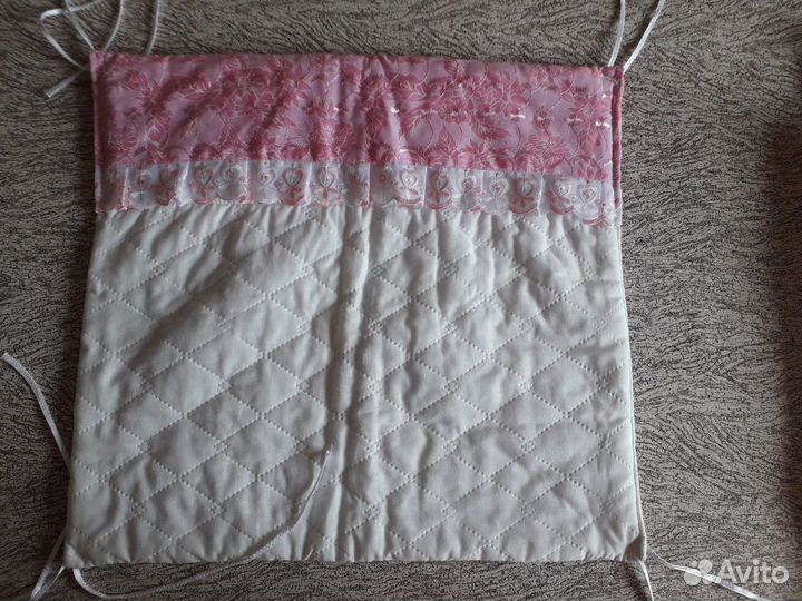 Бортики на кроватку