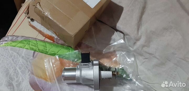 Термостат в сборе на chevrolet cruze 1 8