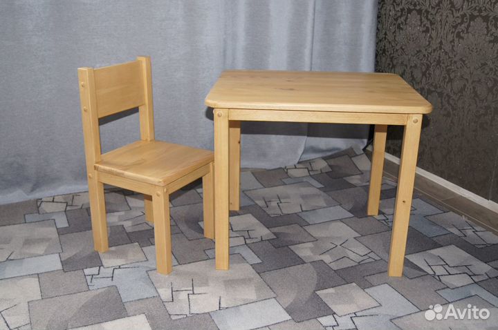 Детский стол и стул