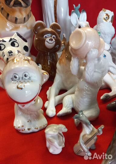 Фарфоровые статуэтки