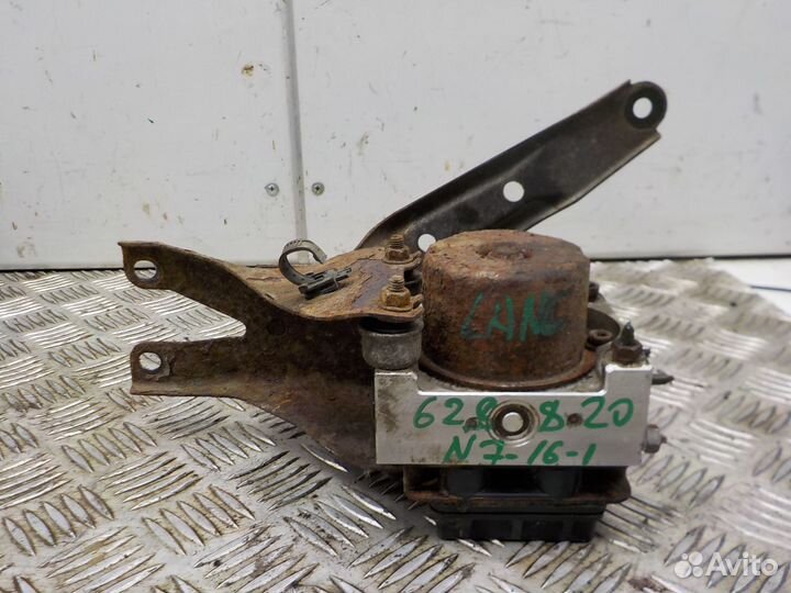 Блок ABS на Mitsubishi Lancer IX