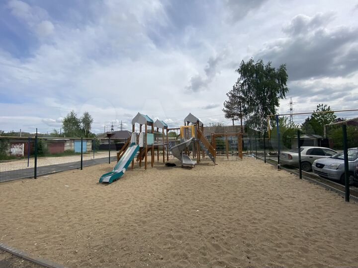 3-к. квартира, 77 м², 8/10 эт.