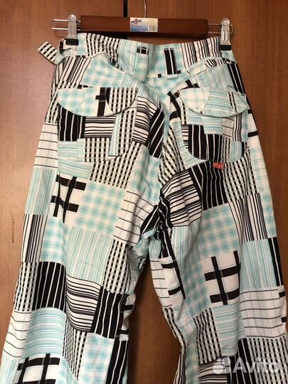 Сноубордические штаны женские