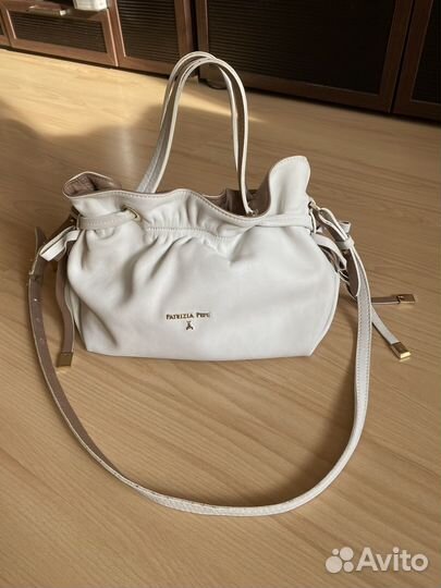 Сумка Patrizia pepe кожаная белая
