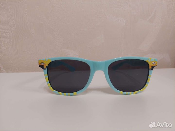 Очки солнцезащитные синийтрактор/Энчантималс/хотв
