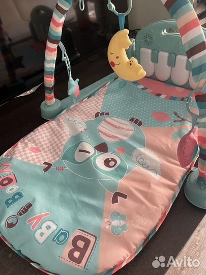 Развивающий коврик с пианино 0+ Музыкальный мобиль