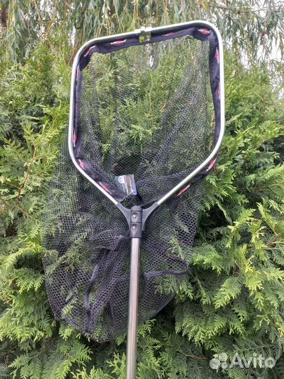 Подсаки рыболовные со складываемой головой