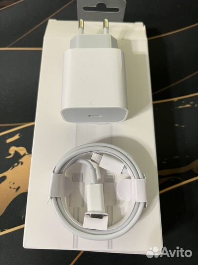 Зарядка для Apple iPhone