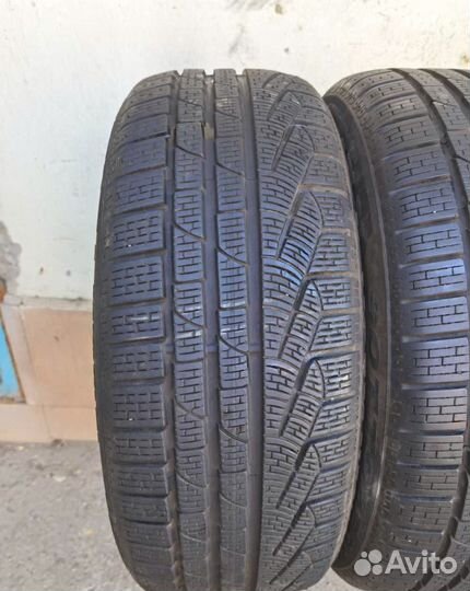 Pirelli Sottozero Winter 240 225/45 R18 95V