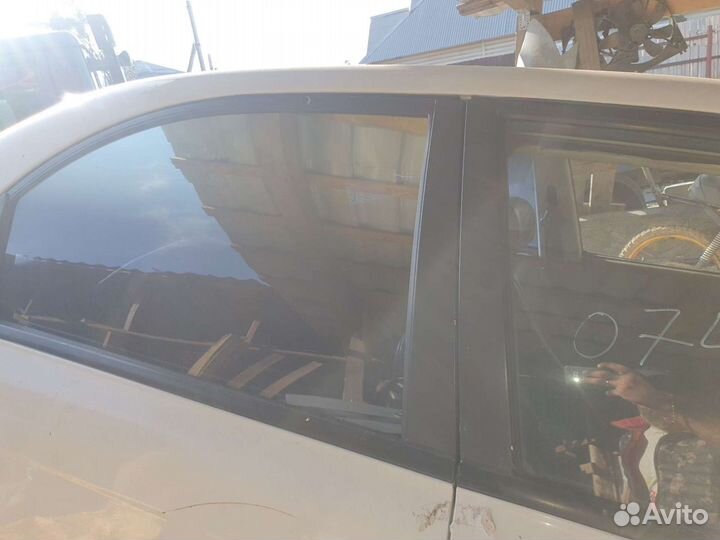 Стекло боковое на кия Shuma 2