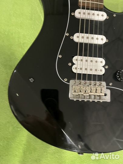 Yamaha pacifica 012