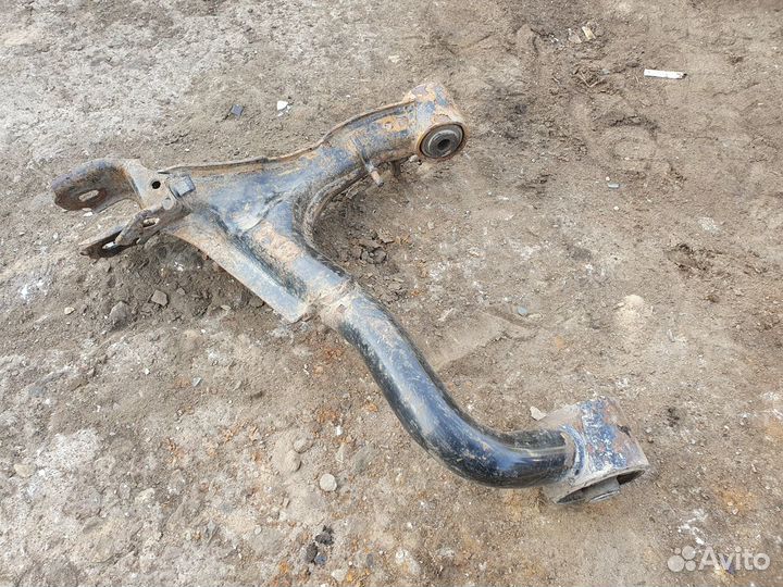 Рычаг задний левый верхний Range Rover Sport 1 320