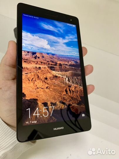 Планшет с SIM-картой Huawei T3 7.0
