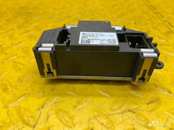 Реостат печки Volkswagen Passat B6 BLR 2005