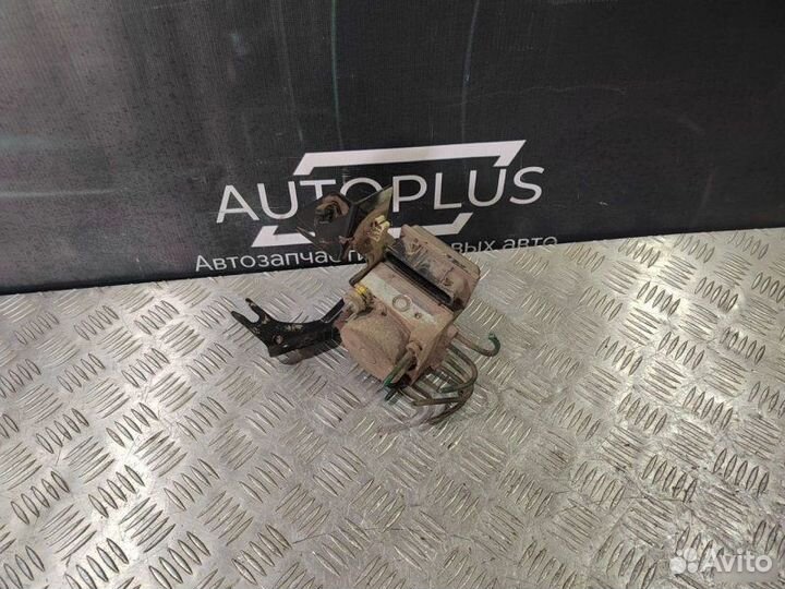 Блок ABS Renault Sandero 1.6 2010-2014