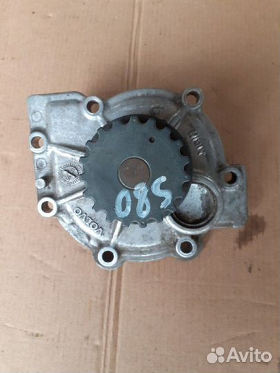 Помпа Вольво S80,S60,В70 2,4 бензин 98-06г.в