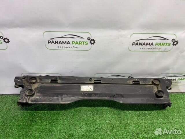 Кожух радиатора Bmw 7Er E65 4.4 2003