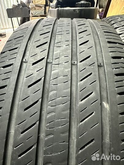 Kumho Crugen Premium KL33 245/45 R19