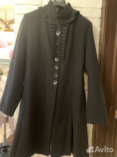 Пальто шерсть 46р