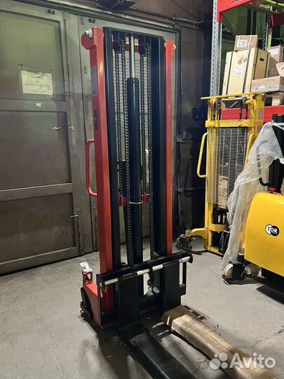 Штабелер гидравлический раздвижной 1 т 2,5 м