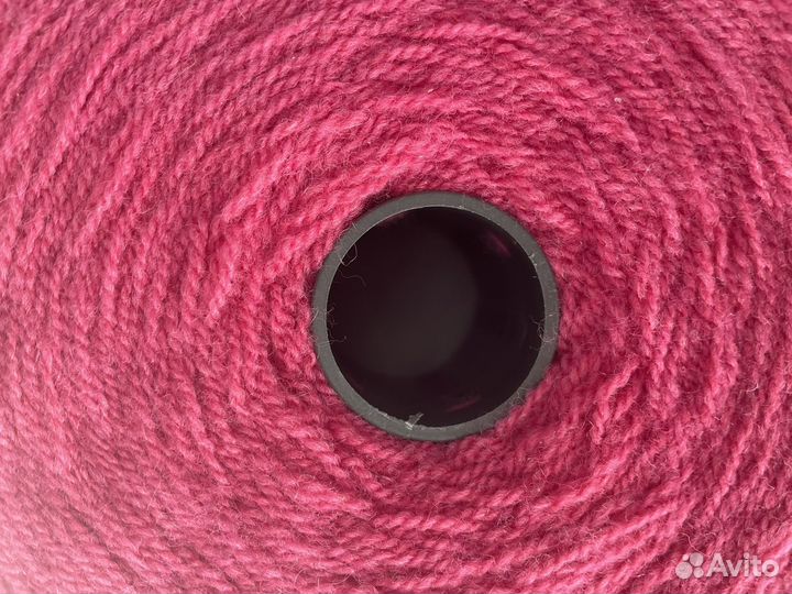 Пряжа для вязания на бобине