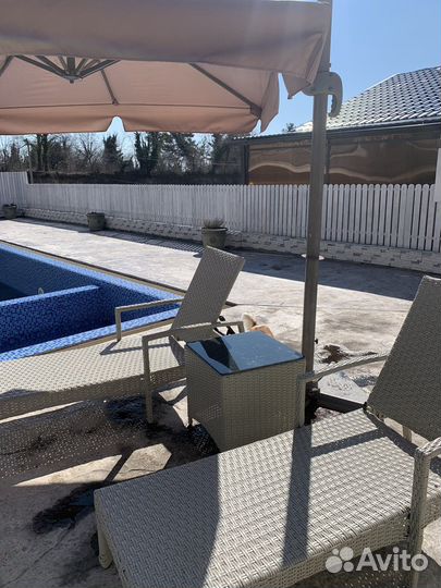 Шезлонг из ротанга