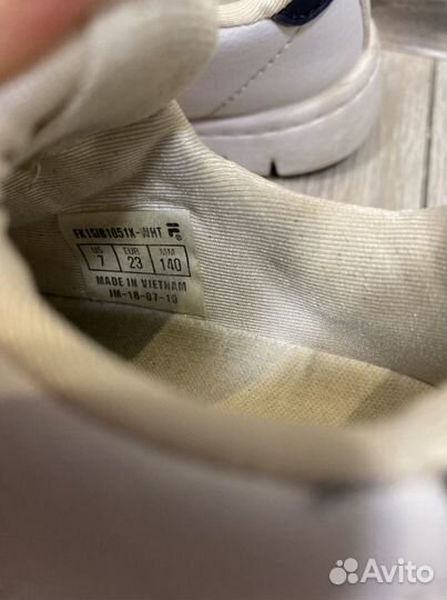 Кроссовки детские