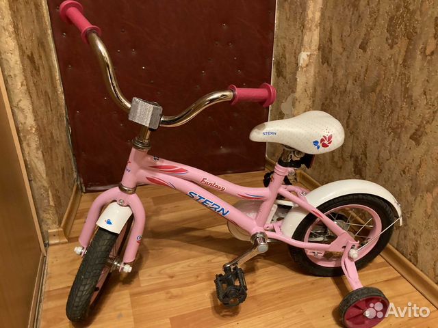 Практически новый велосипед для девочки