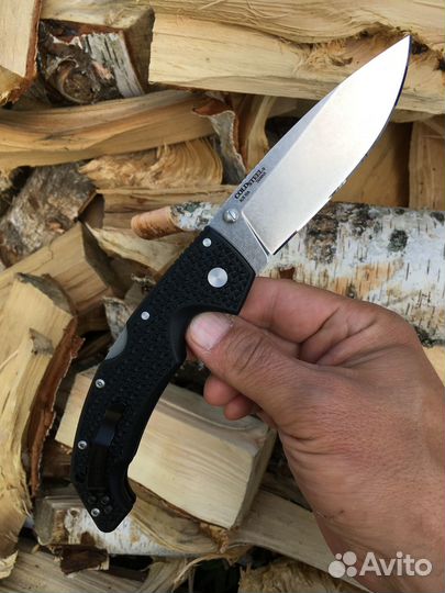 Нож складной Cold Steel Voyager L