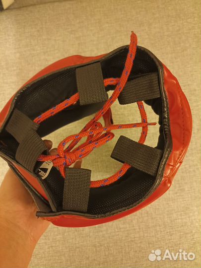 Шлем для единоборств