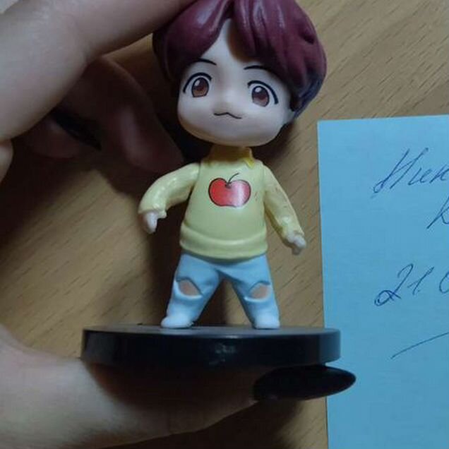 BTS фигурка