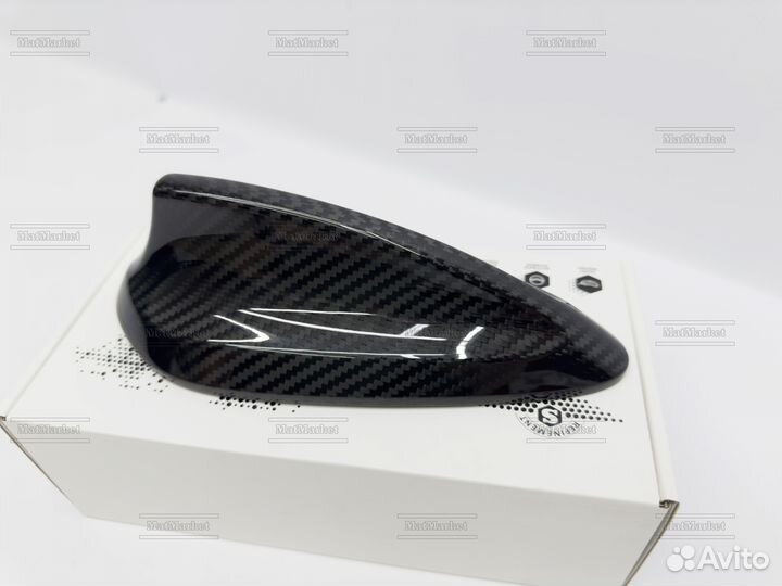 Плавник для антенны BMW сухой карбон