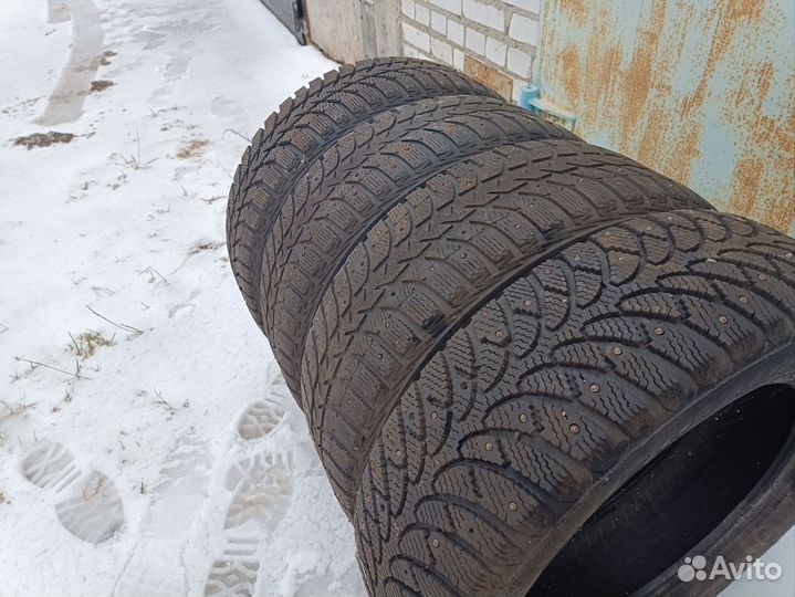 Bridgestone Ice Cruiser 5000 205/60 R16