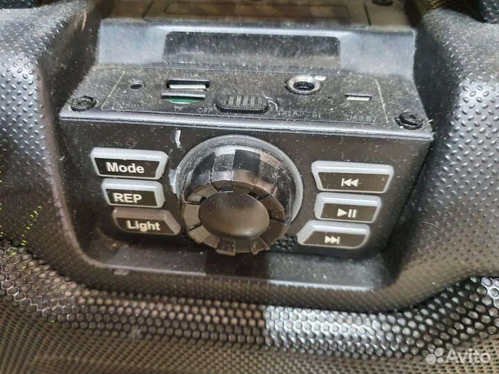 Портативная колонка bluetooth