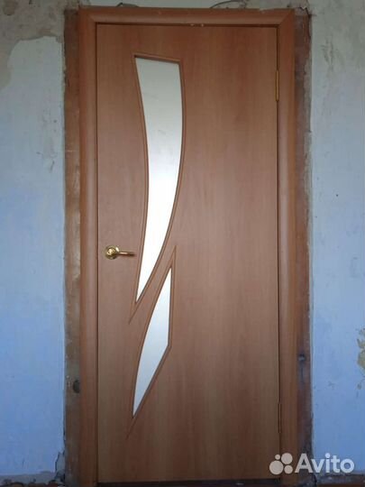 Металлические, входные, межкомнатные двери б/у