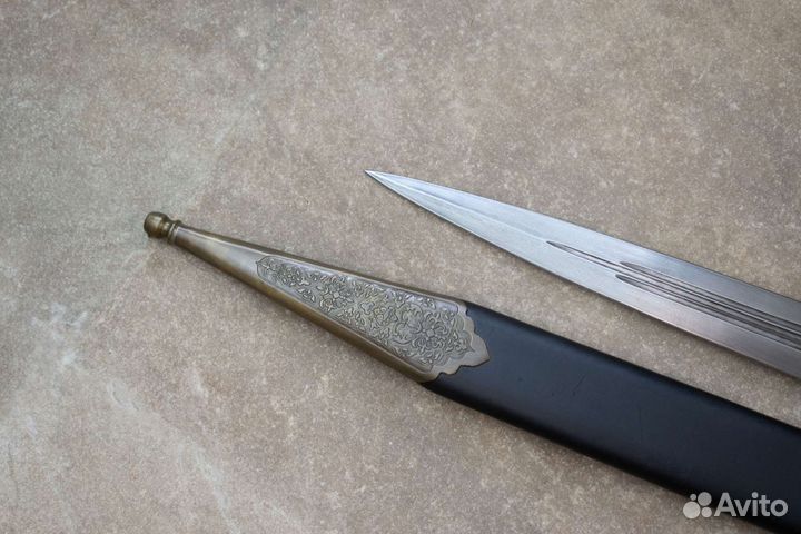 Реплика кавказского кинжала