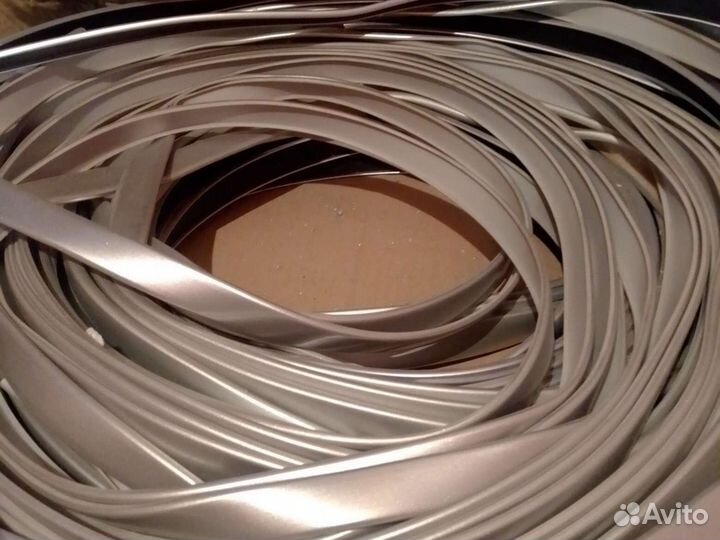 Кромка пвх п-образная