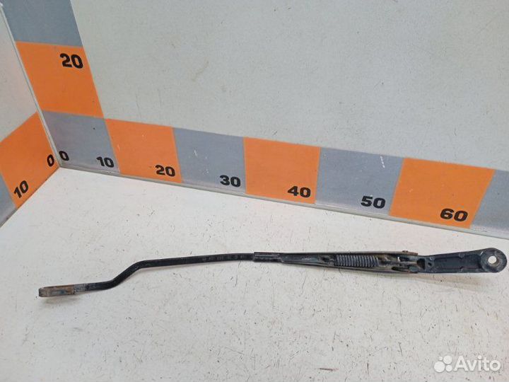 Поводок стеклоочистителя передний левый Volkswagen