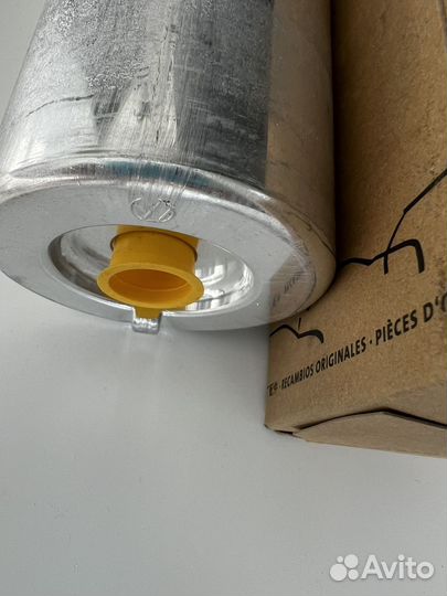 Топливный фильтр 7LA127401A