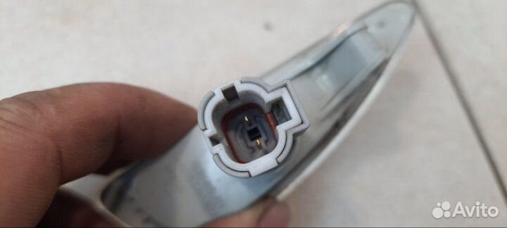 Повторитель поворота в крыло передний левый