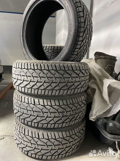 Rotalla 102 6.5/45 R17