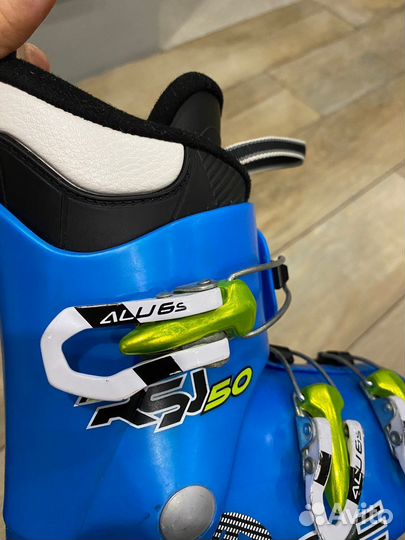 Горнолыжные ботинки детские 19.5