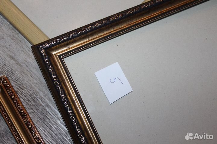 Рамки со стеклом для фото и картин