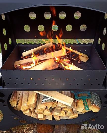 Мангал для дачи с крышей