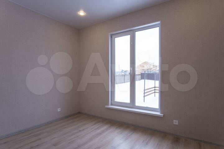 Дом 191 м² на участке 11 сот.