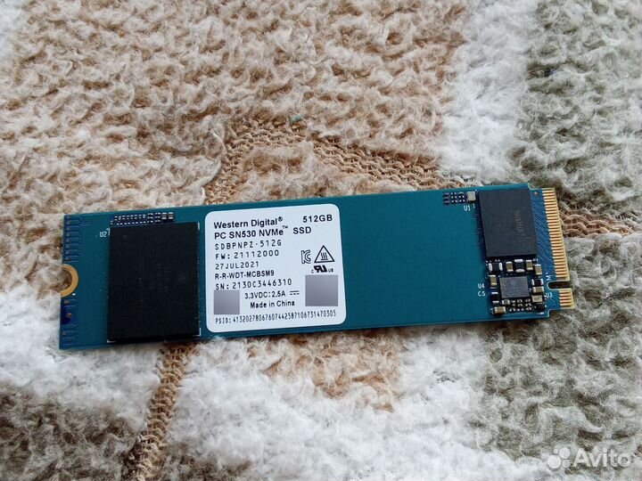 Western digital 512gb pc sn530NVMe SSD